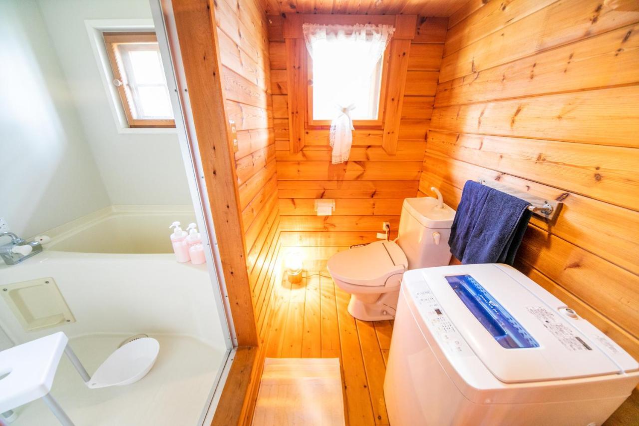 Awaji Seaside Log House In Goshiki 1 Villa Sumoto Exterior foto